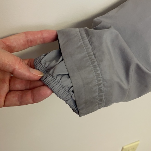 Nike Windbreaker - Picture 6 of 13